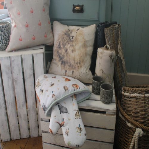 Homeware & Textiles